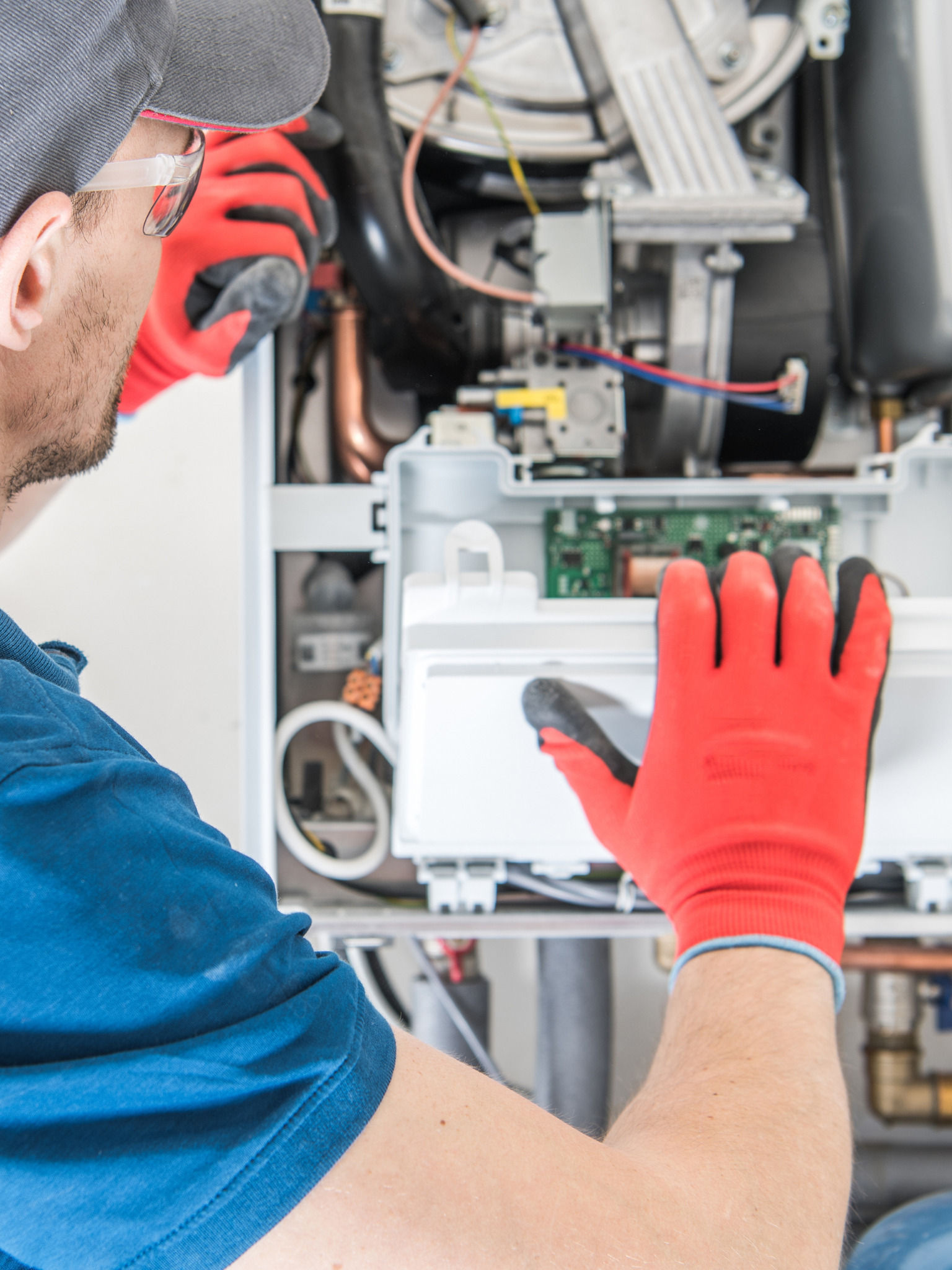 gas safe engineer near me Huddersfield, HD1-HD9